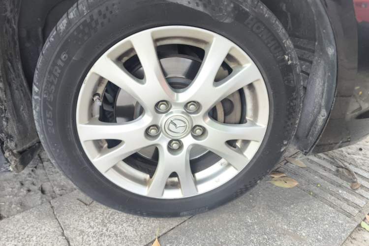 Used Mazda 6 2012 2.0L Automatic Elite Edition Right Front Wheel Hub
