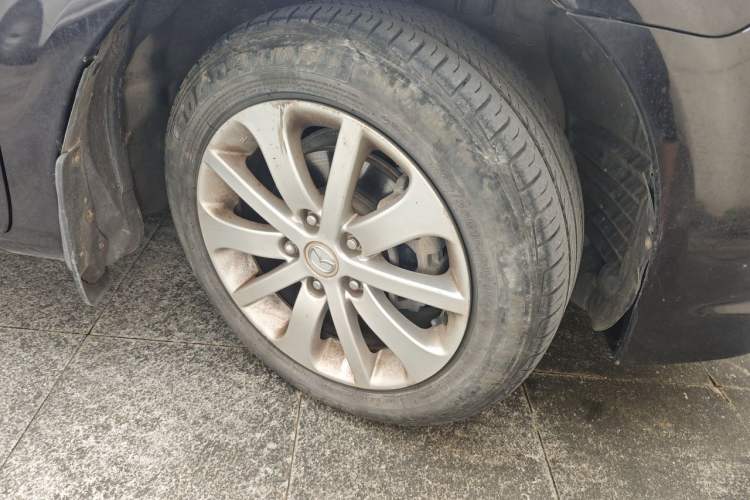 Used Mazda 6 2012 2.0L Automatic Fashion Edition Right Front Wheel Hub