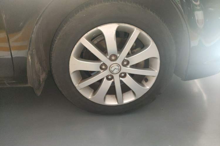 Used Mazda 6 2012 2.0L Automatic Fashion Edition Right Front Wheel Hub