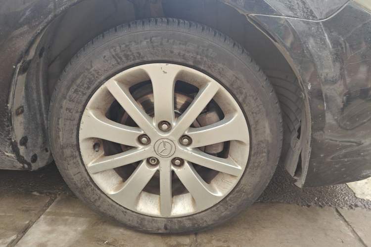 Used Mazda 6 2012 2.0L Automatic Fashion Edition Right Front Wheel Hub