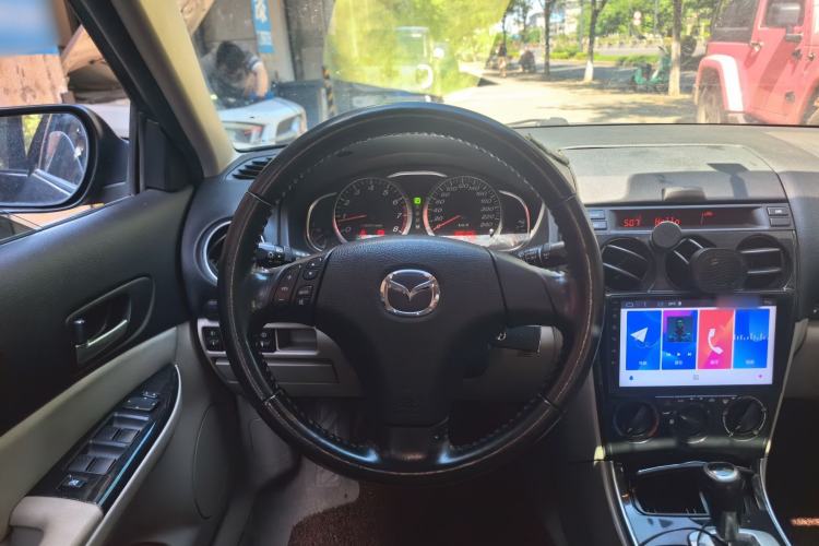 Used Mazda 6 2012 2.0L Automatic Ultra-Luxury Version Steering Wheel