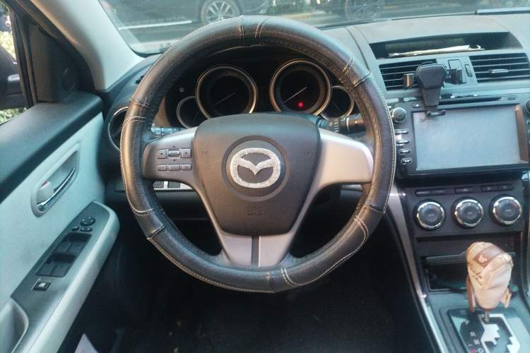 Used Mazda 6 2012 2.0L Automatic Elite Edition Steering Wheel