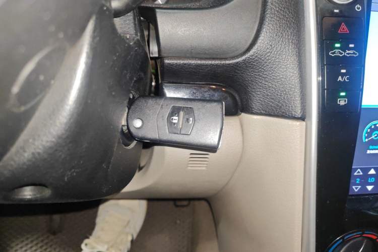 Used Mazda 6 2012 2.0L Automatic Fashion Edition Vehicle Key