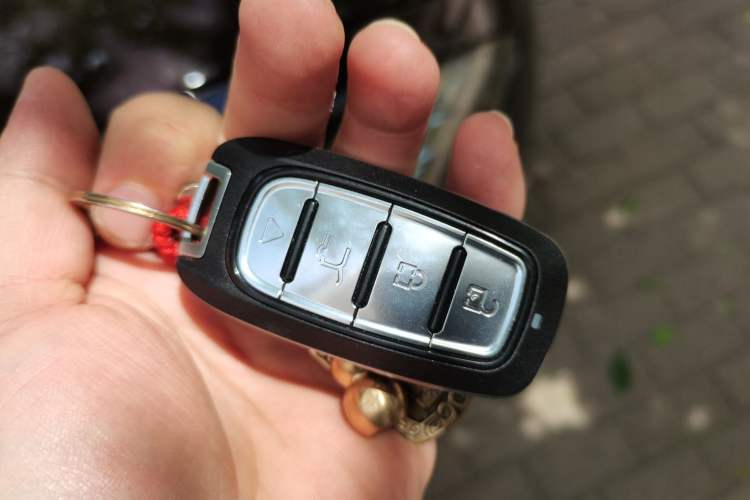 Used Mazda 6 2012 2.5L Automatic Supreme Edition Vehicle Key