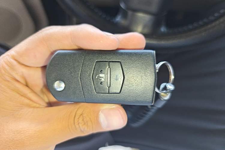 Used Mazda 6 2012 2.0L Automatic Fashion Edition Vehicle Key