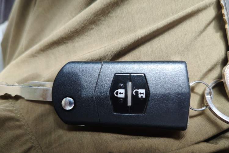 Used Mazda 6 2012 2.0L Automatic Fashion Edition Vehicle Key