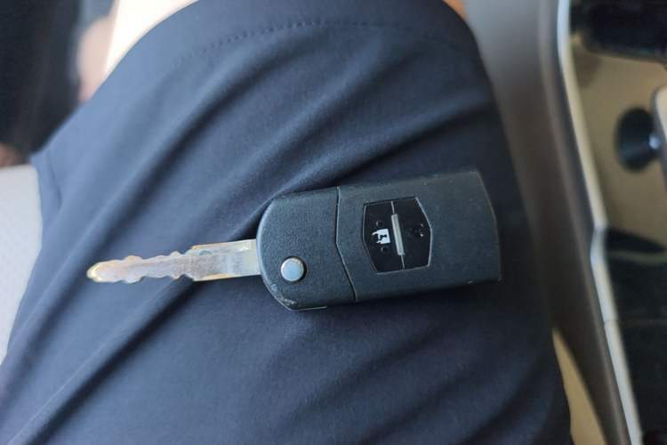 Used Mazda 6 2012 2.0L Automatic Fashion Edition Vehicle Key