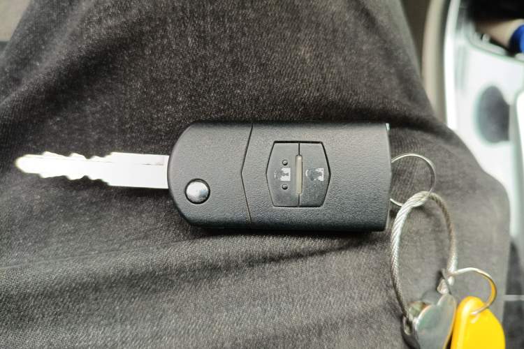 Used Mazda 6 2012 2.0L Automatic Fashion Edition Vehicle Key