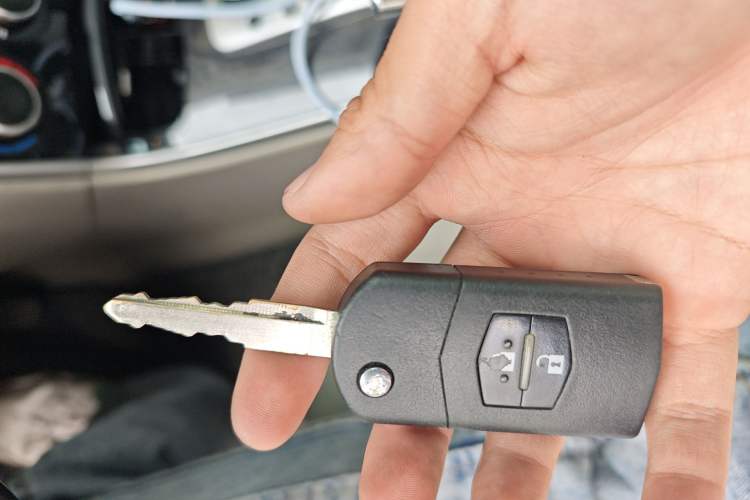 Used Mazda 6 2012 2.0L Automatic Fashion Edition Vehicle Key