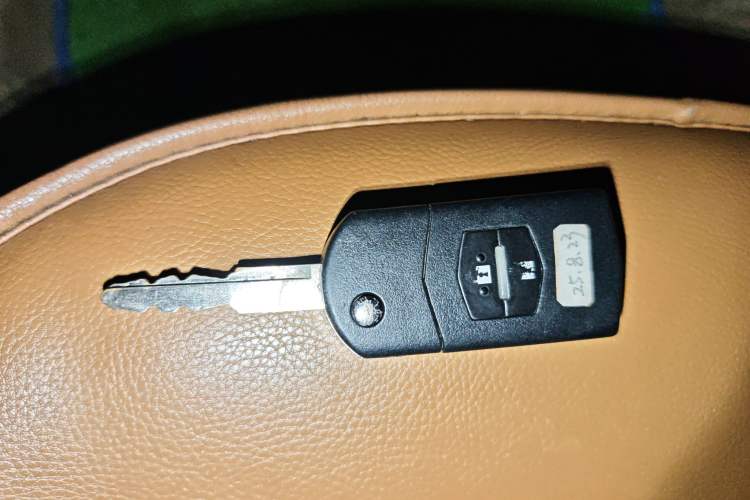 Used Mazda 6 2012 2.0L Automatic Fashion Edition Vehicle Key