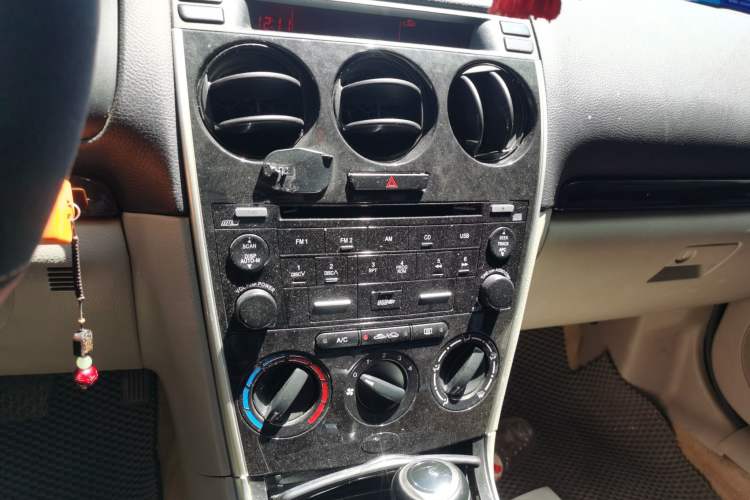 Used Mazda 6 2012 2.0L Automatic Fashion Edition Audio And AC Panel