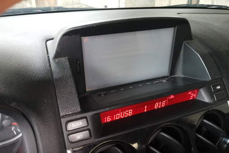 Used Mazda 6 2012 2.0L Automatic Fashion Edition Audio And AC Panel