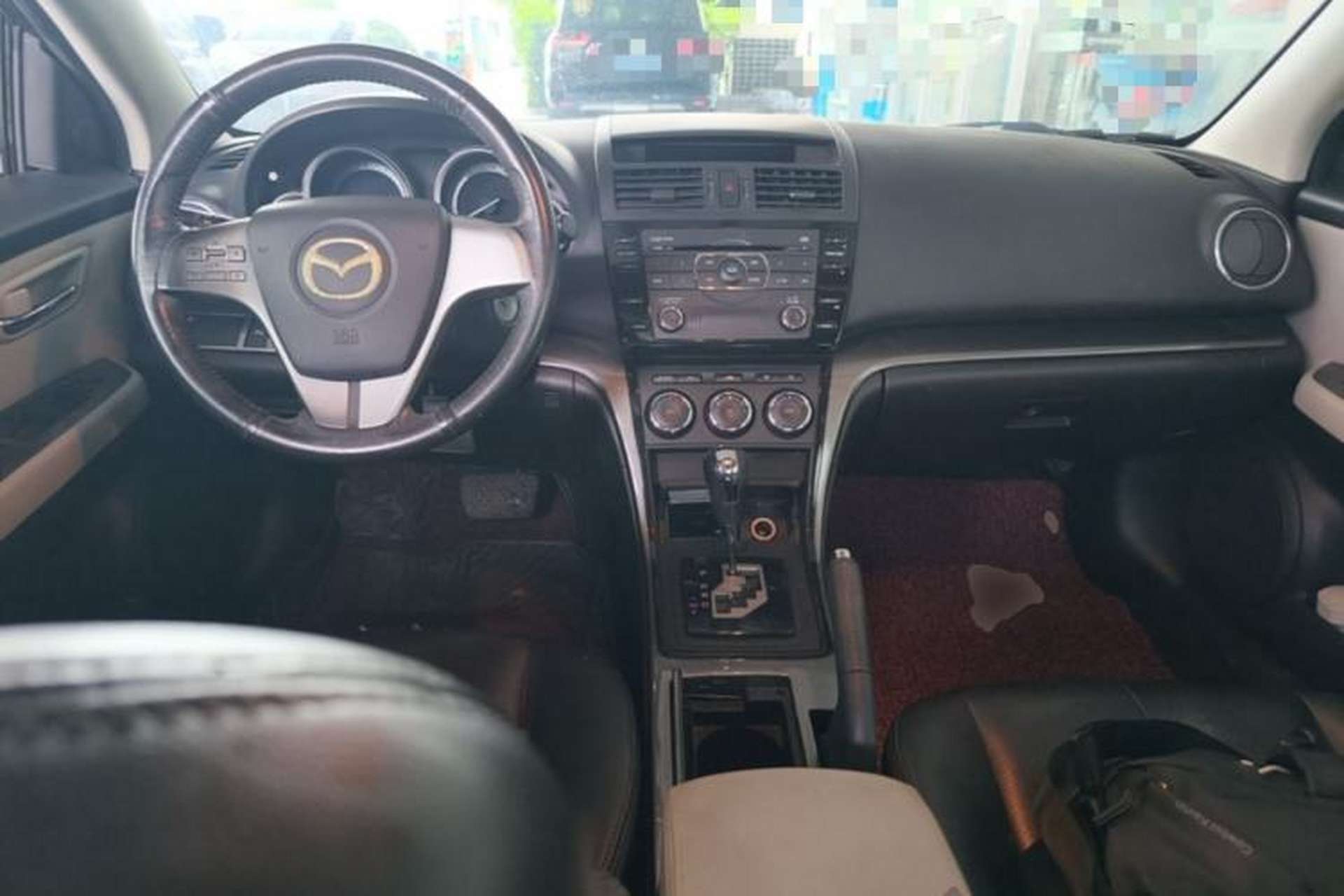 Used Mazda 6 2012 2.0L Automatic Elite Edition Center Console