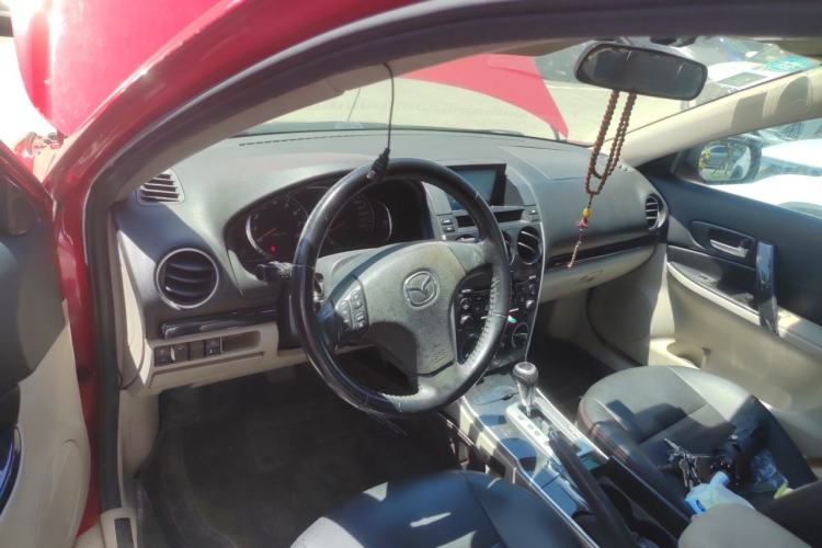 Used Mazda 6 2012 2.0L Automatic Fashion Edition Center Console