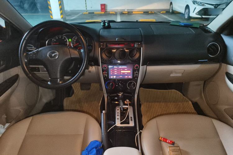 Used Mazda 6 2012 2.0L Automatic Fashion Edition Center Console