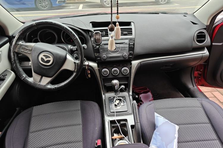 Used Mazda 6 2012 2.0L Automatic Elite Edition Center Console
