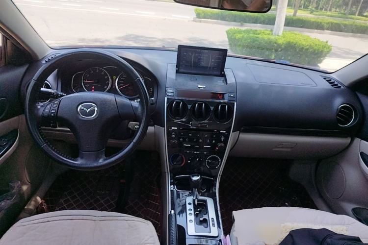 Used Mazda 6 2012 2.0L Automatic Fashion Edition Center Console