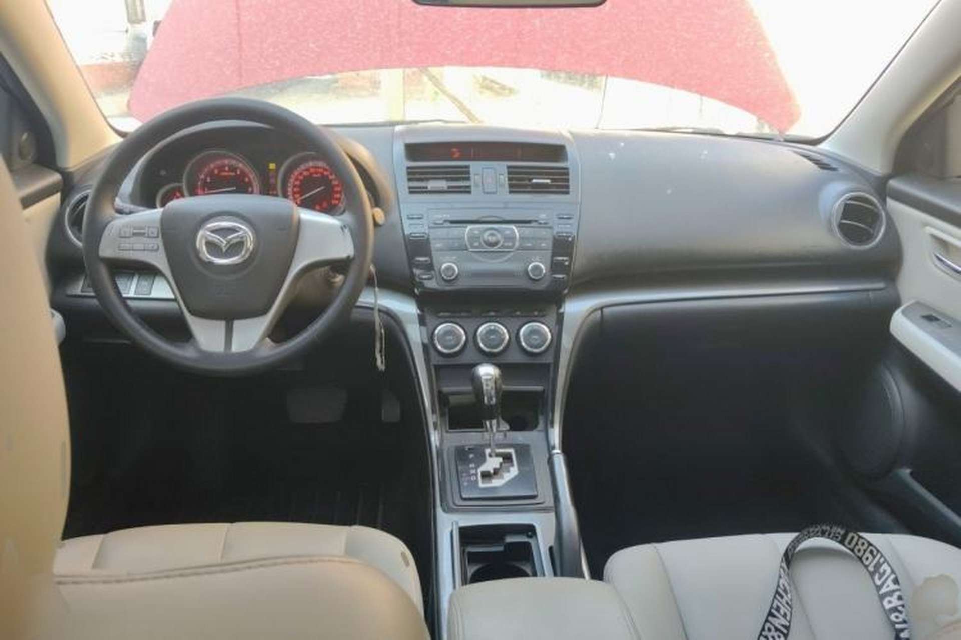 Used Mazda 6 2012 2.0L Automatic Luxury Edition Center Console