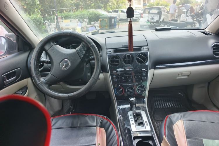 Used Mazda 6 2012 2.0L Automatic Fashion Edition Center Console