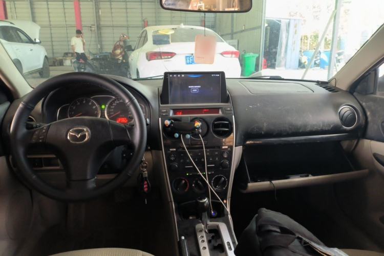 Used Mazda 6 2012 2.0L Automatic Fashion Edition Center Console
