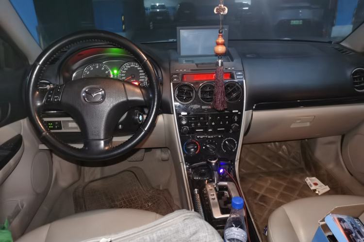 Used Mazda 6 2012 2.0L Automatic Fashion Edition Center Console