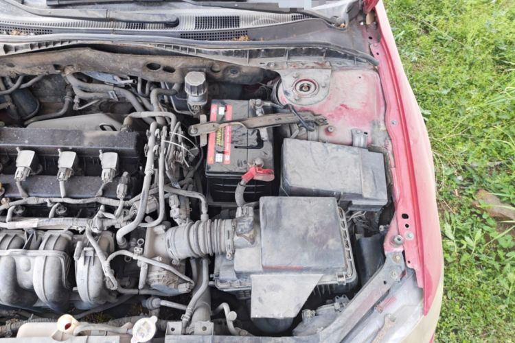 Used Mazda 6 2012 2.0L Automatic Fashion Edition Engine Bay Left