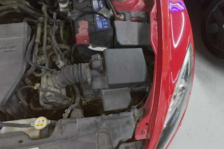 Used Mazda 6 2012 2.0L Automatic Elite Edition Engine Bay Left