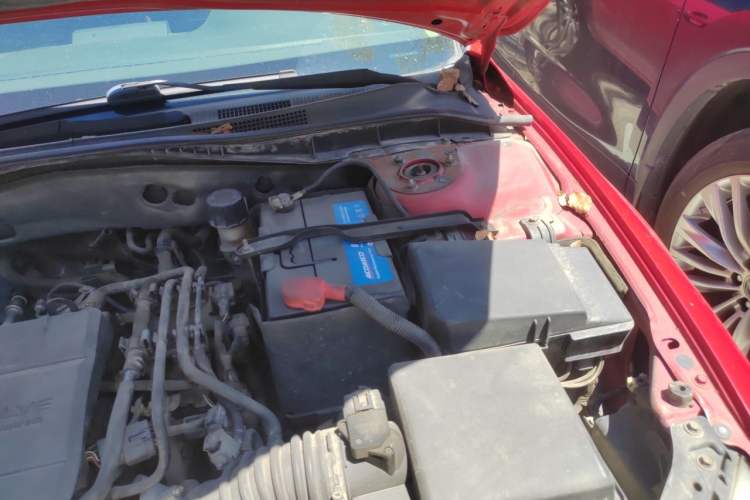 Used Mazda 6 2012 2.0L Automatic Fashion Edition Engine Bay Left