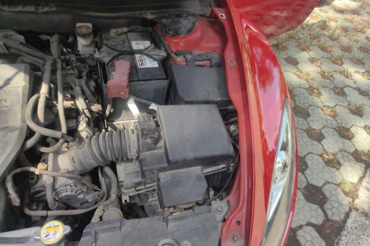 Used Mazda 6 2012 2.0L Automatic Luxury Edition Engine Bay Left