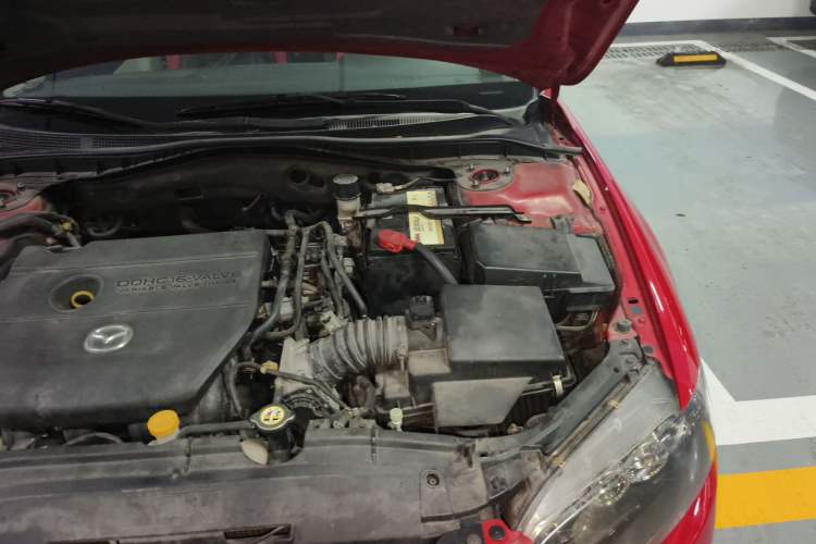 Used Mazda 6 2012 2.0L Automatic Fashion Edition Engine Bay Left