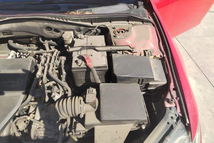 Used Mazda 6 2012 2.0L Automatic Fashion Edition Engine Bay Left