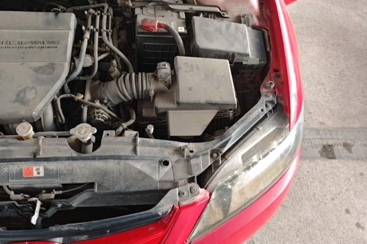 Used Mazda 6 2012 2.0L Automatic Fashion Edition Engine Bay Left