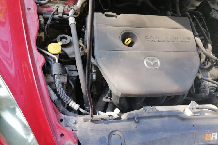 Used Mazda 6 2012 2.0L Automatic Ultra-Luxury Version Engine Bay Right