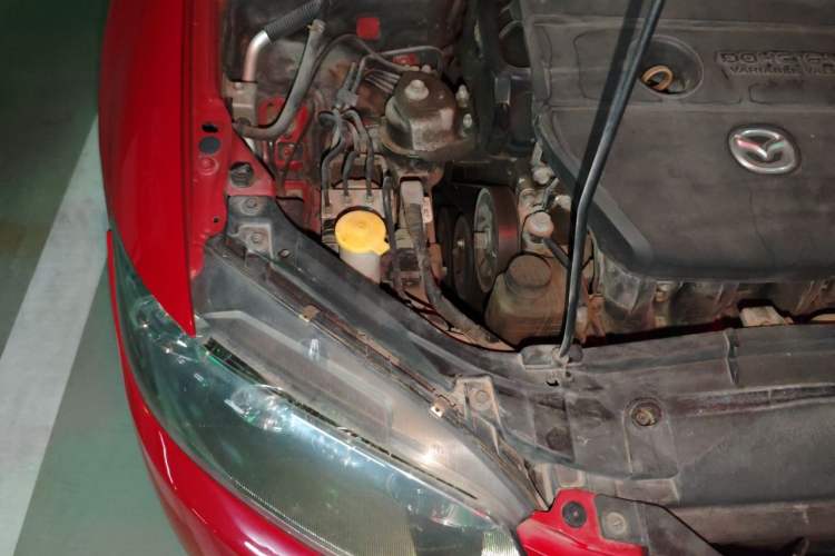 Used Mazda 6 2012 2.0L Automatic Fashion Edition Engine Bay Right