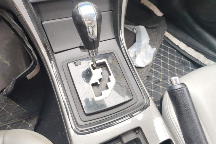 Used Mazda 6 2012 2.0L Automatic Luxury Edition Gear Lever