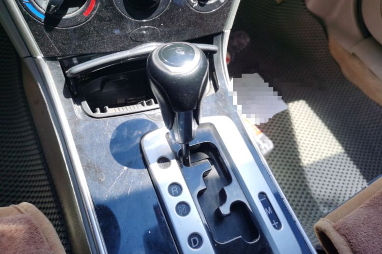 Used Mazda 6 2012 2.0L Automatic Fashion Edition Gear Lever