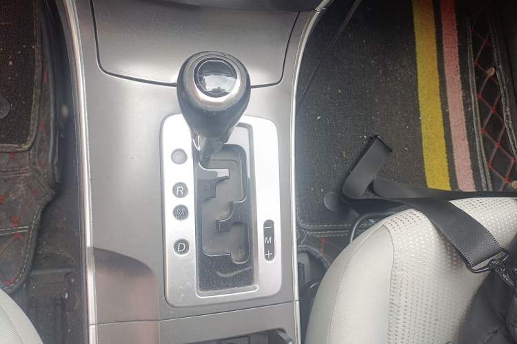 Used Mazda 6 2012 2.0L Automatic Fashion Edition Gear Lever