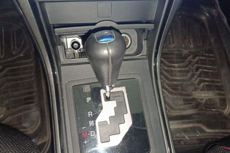 Used Mazda 6 2012 2.0L Automatic Elite Edition Gear Lever