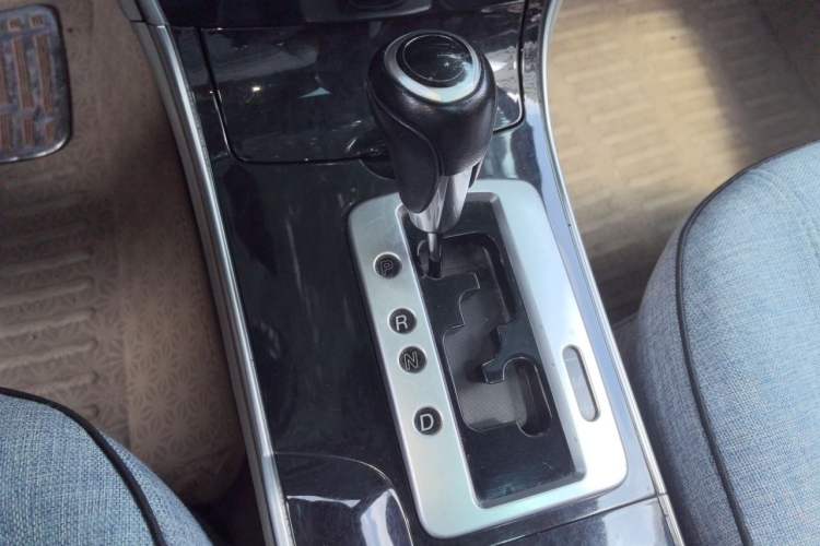 Used Mazda 6 2012 2.0L Automatic Fashion Edition Gear Lever