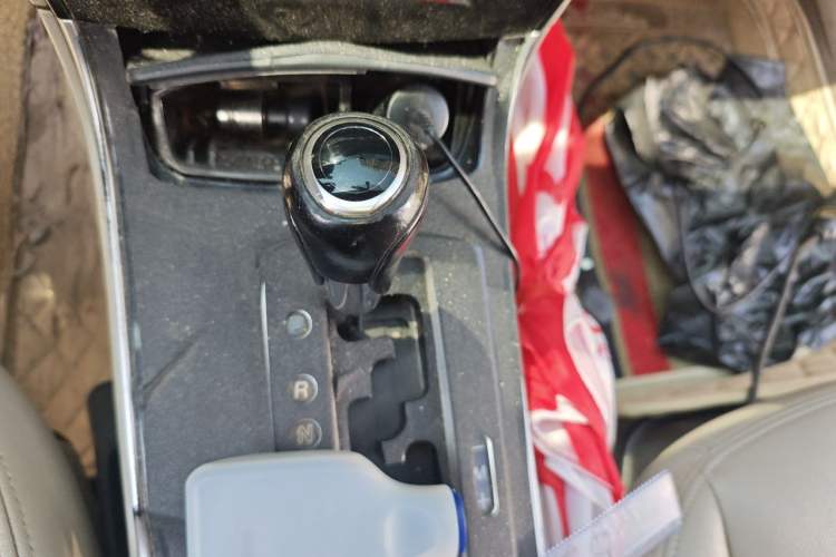 Used Mazda 6 2012 2.0L Automatic Fashion Edition Gear Lever