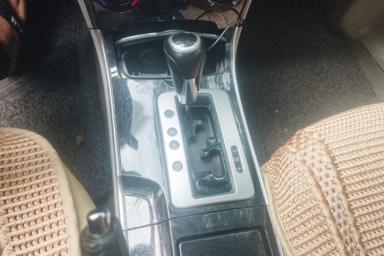Used Mazda 6 2012 2.0L Automatic Fashion Edition Gear Lever