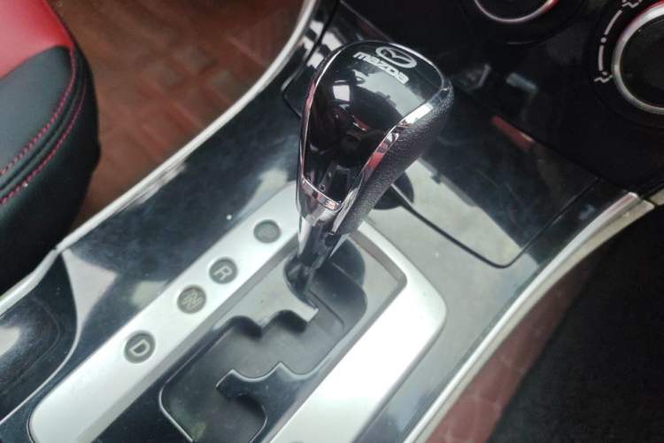 Used Mazda 6 2012 2.0L Automatic Fashion Edition Gear Lever