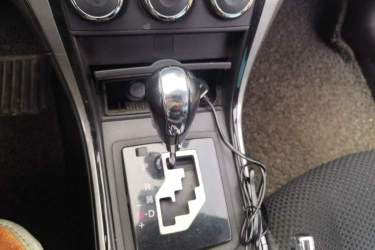 Used Mazda 6 2012 Coupe 2.0L Automatic Luxury Edition Gear Lever