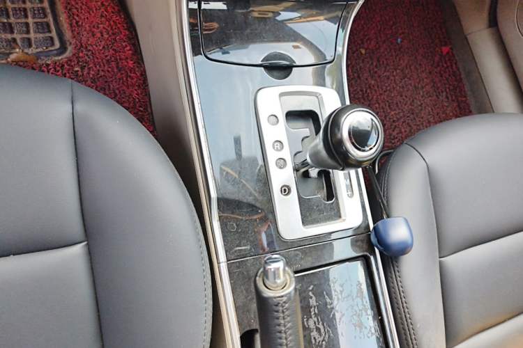 Used Mazda 6 2012 2.0L Automatic Fashion Edition Gear Lever