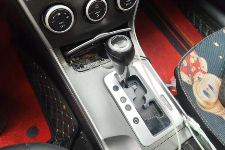 Used Mazda 6 2012 2.0L Automatic Fashion Edition Gear Lever