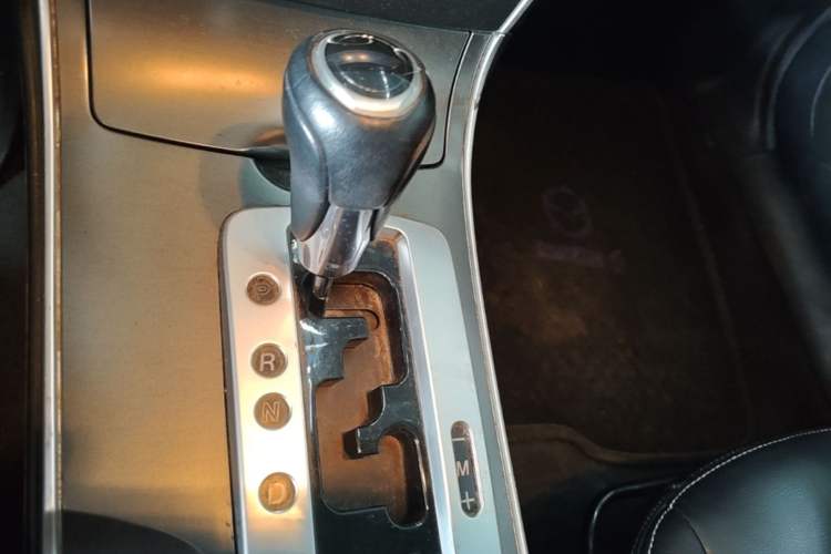 Used Mazda 6 2012 2.0L Automatic Fashion Edition Gear Lever