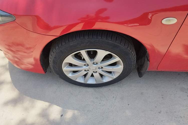 Used Mazda 6 2012 2.0L Automatic Fashion Edition Left Front Wheel Hub