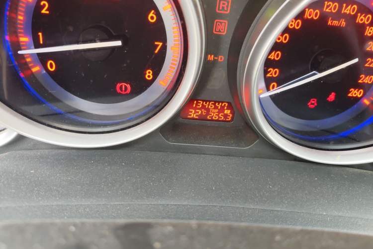 Used Mazda 6 2012 2.0L Automatic Luxury Edition Odometer Close Up