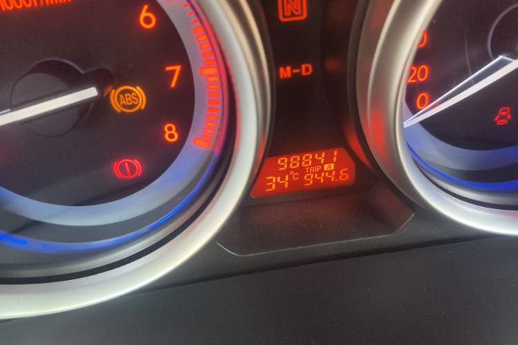 Used Mazda 6 2012 2.0L Automatic Elite Edition Odometer Close Up