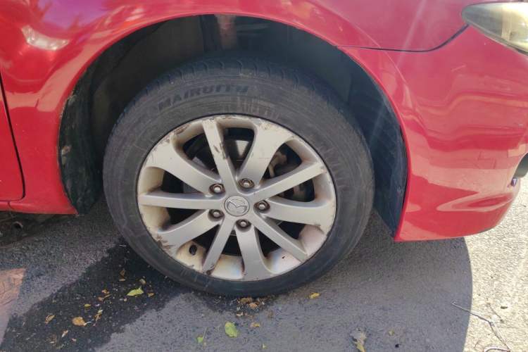 Used Mazda 6 2012 2.0L Automatic Fashion Edition Right Front Wheel Hub
